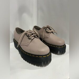 Dr. Martens Quad ll Platform Derby Taupe Platform Shoes